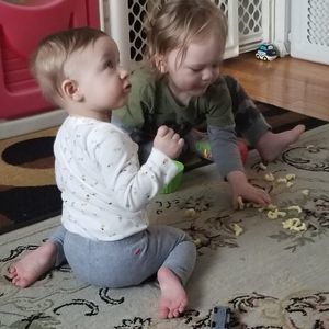 Meet your Posher, April